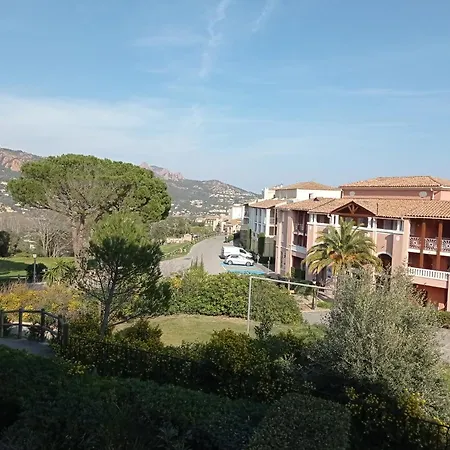 Cap Esterel Studio G2 * Saint-Raphael (Var)